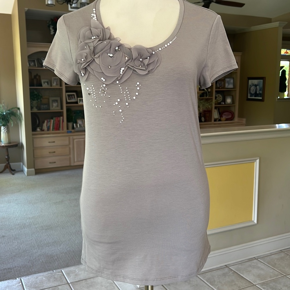 Ann Taylor Top Shirt Embellished Size Small S Taupe NWOT Never Worn
